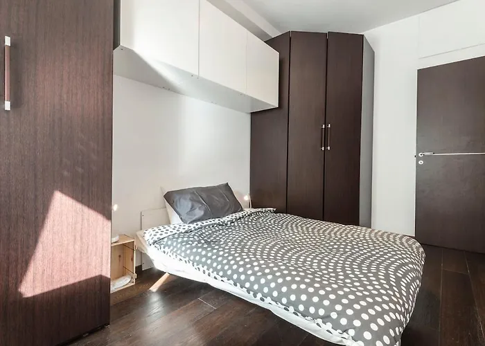Quite And Bright Tortona District 아파트 *